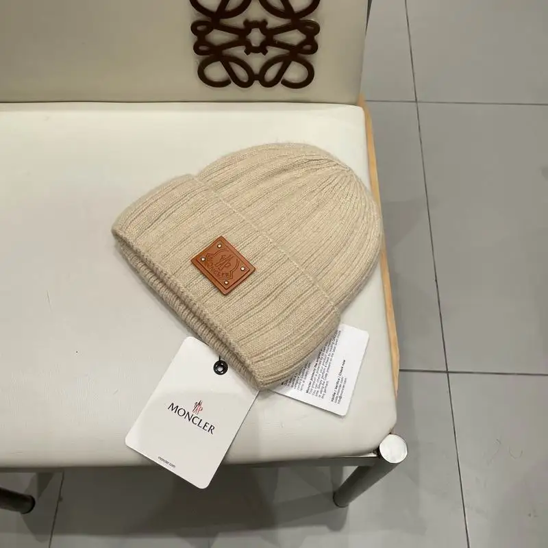 Moncler Hat (197)